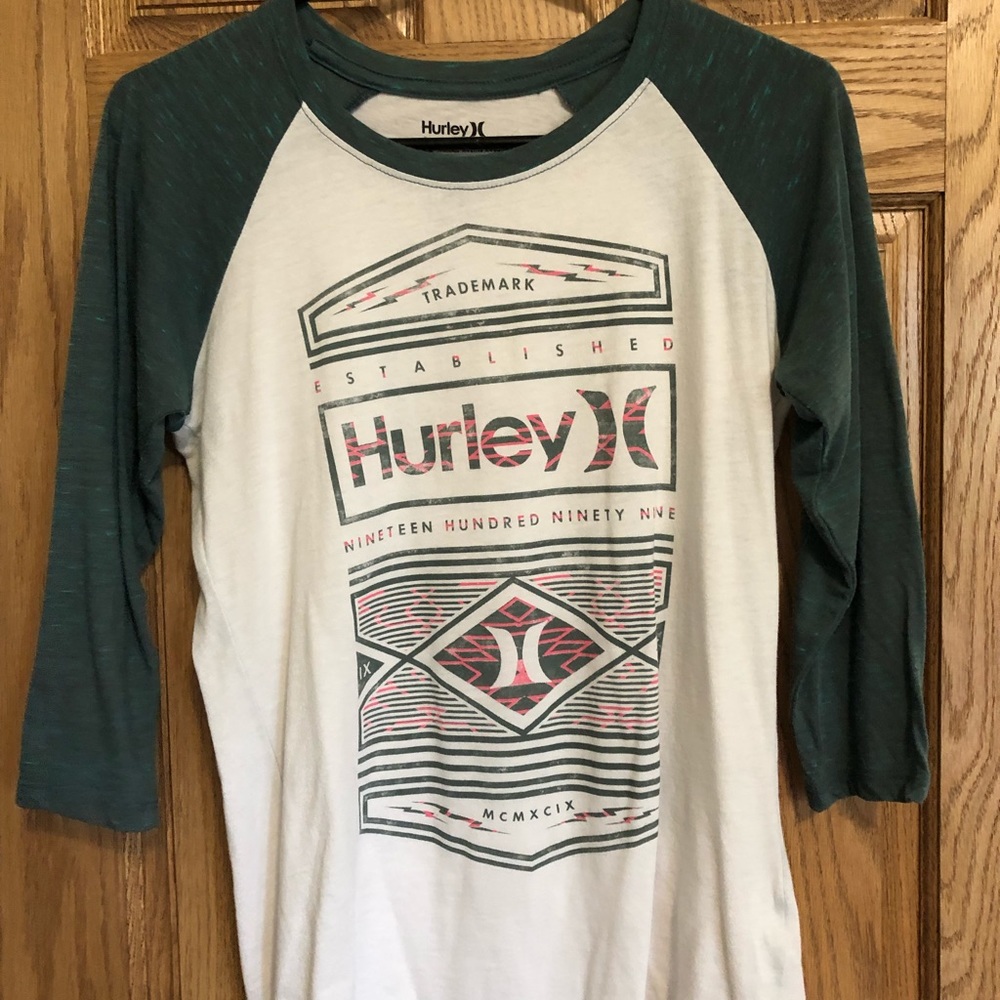 Hurley tee